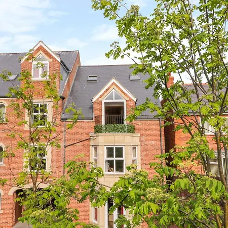 Treasure Chest Апартаменты Уитби