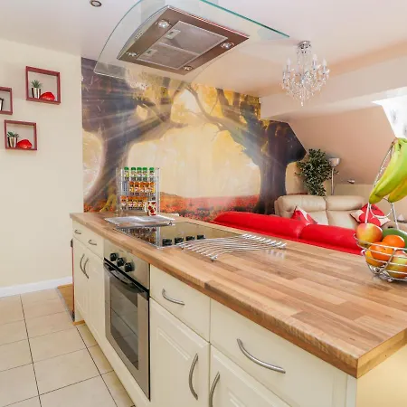 Treasure Chest Апартаменты *