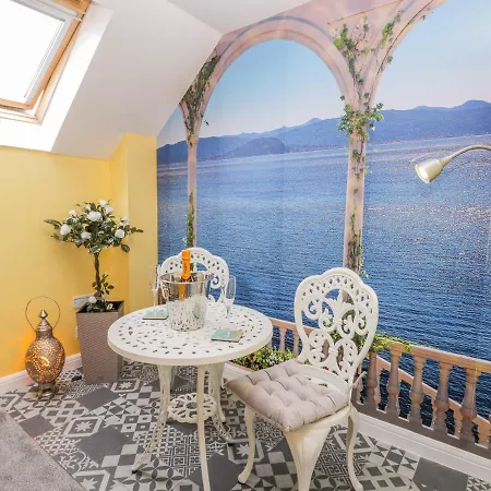 Treasure Chest Апартаменты *